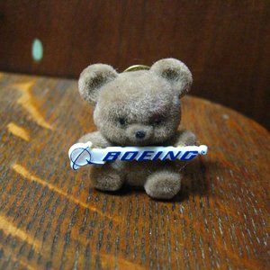 ✈️ Boeing Teddy Bear Lapel Pin
